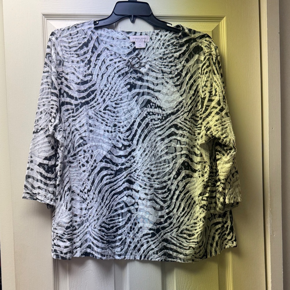 NWOT BLOUSE